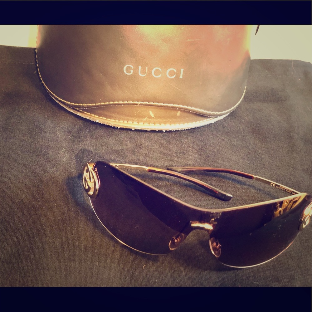 Gucci Women’s Sunglasses-Perfect condition!